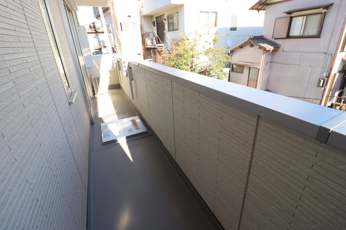 16/23 バルコニー