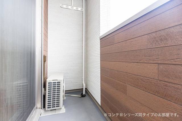 13/20 バルコニー