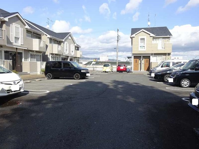 14/21 駐車場