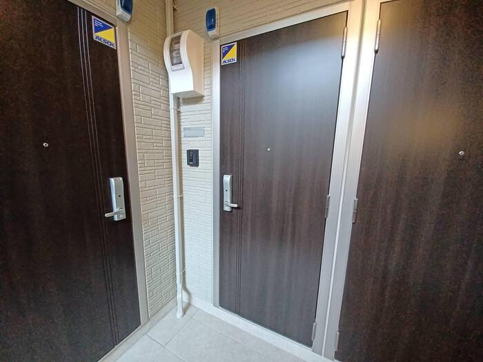 17/20 エントランス