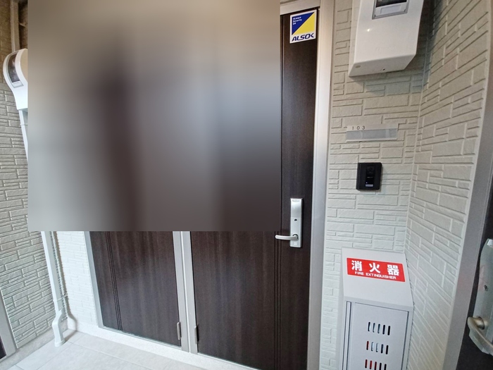 17/20 エントランス