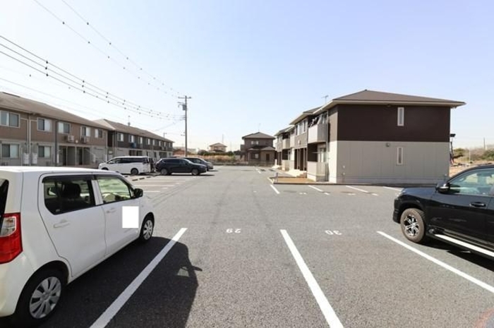 19/20 駐車場