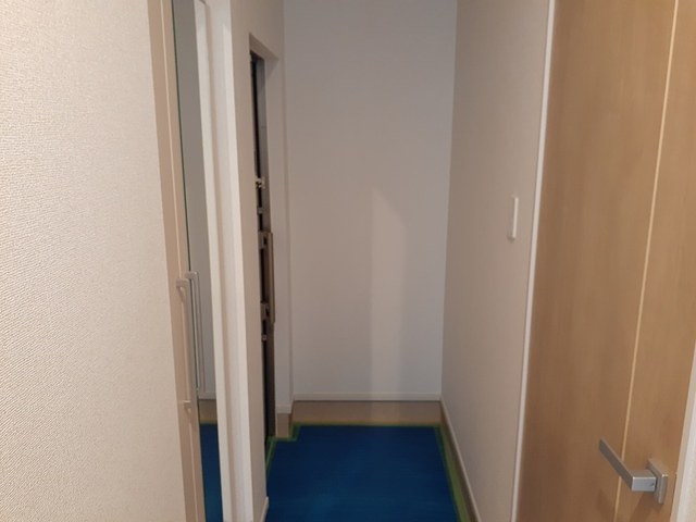 6/20 玄関