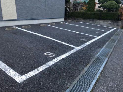 14/17 駐車場
