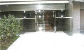 3/3 エントランス