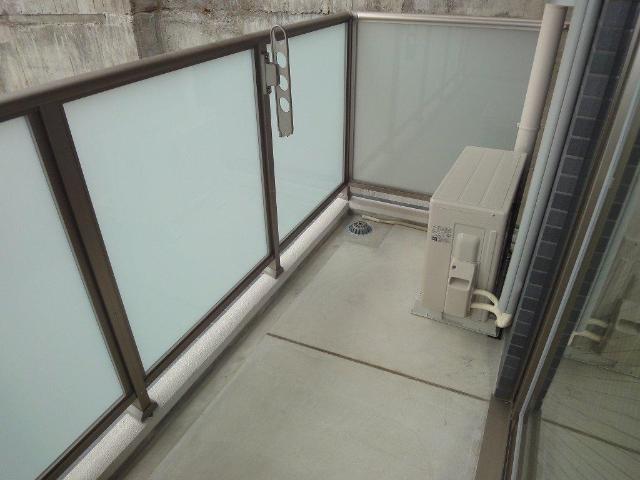 20/30 バルコニー