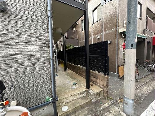 14/14 エントランス