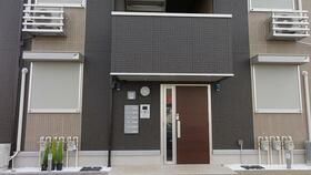 16/30 エントランス