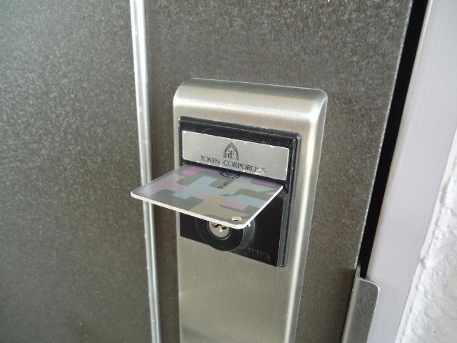 21/29 エントランス