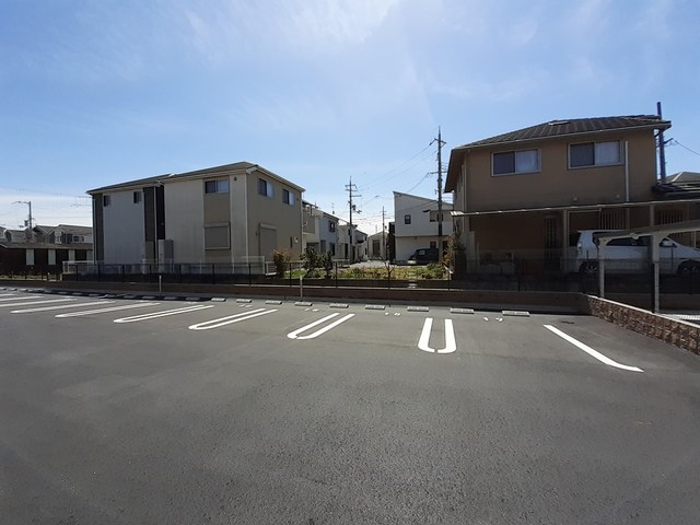 14/20 駐車場