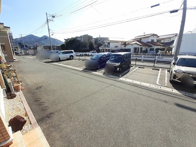 2/8 駐車場