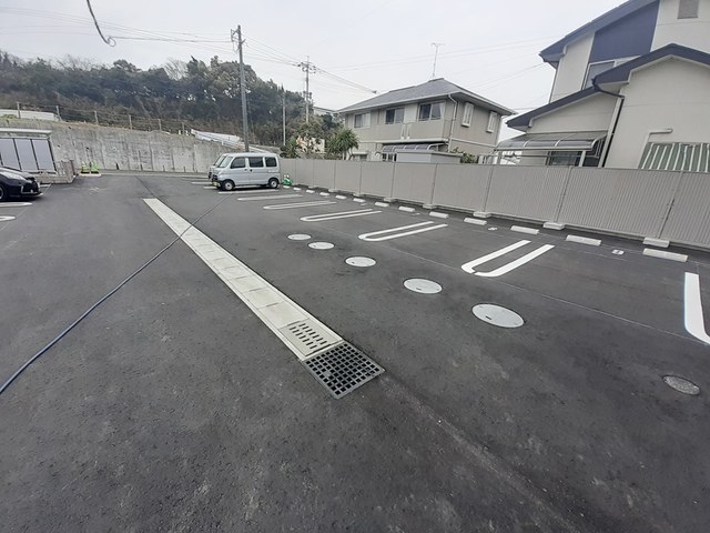 2/8 駐車場