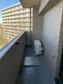 13/23 バルコニー