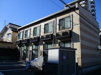 13/22 エントランス