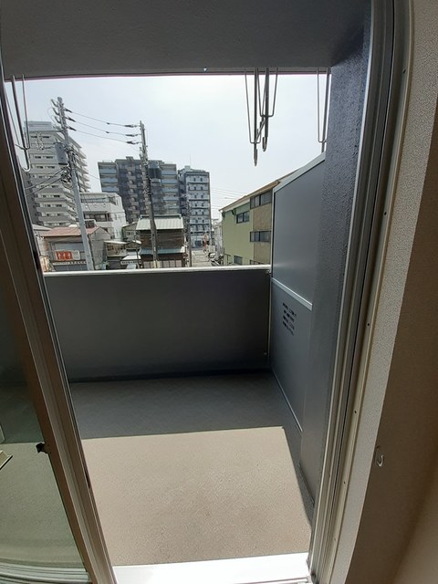 13/25 バルコニー