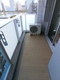 13/16 バルコニー