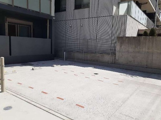 14/20 駐車場
