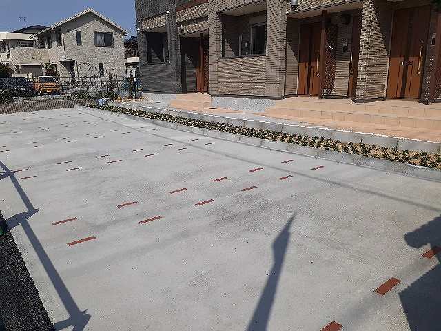 14/23 駐車場