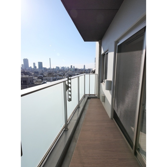 20/30 バルコニー