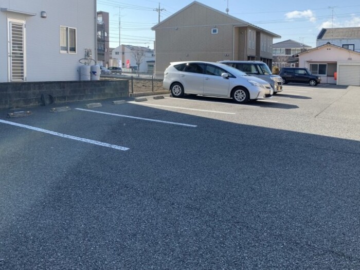 20/21 駐車場