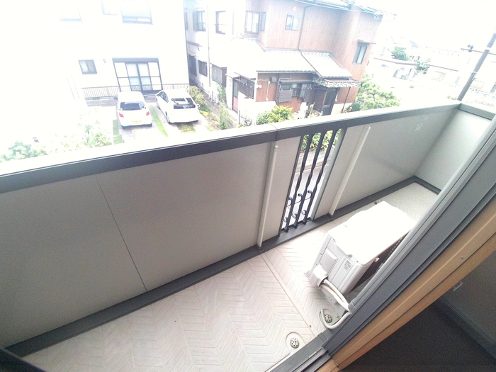 17/20 バルコニー