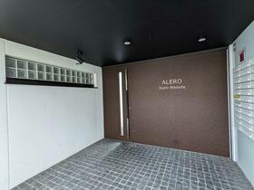 15/16 エントランス