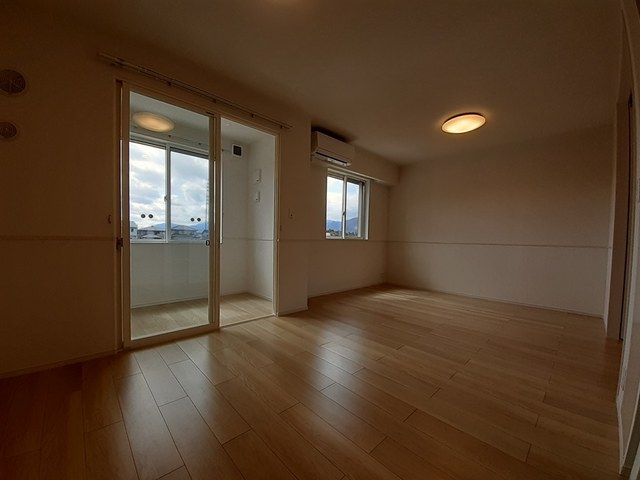 3/20 リビング/ダイニング