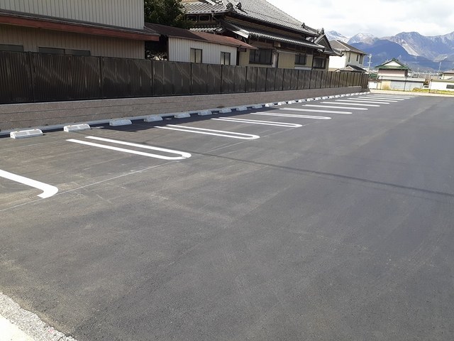 14/20 駐車場