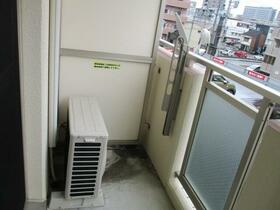 13/16 バルコニー