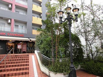 14/22 エントランス