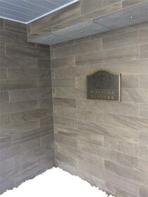 16/16 エントランス