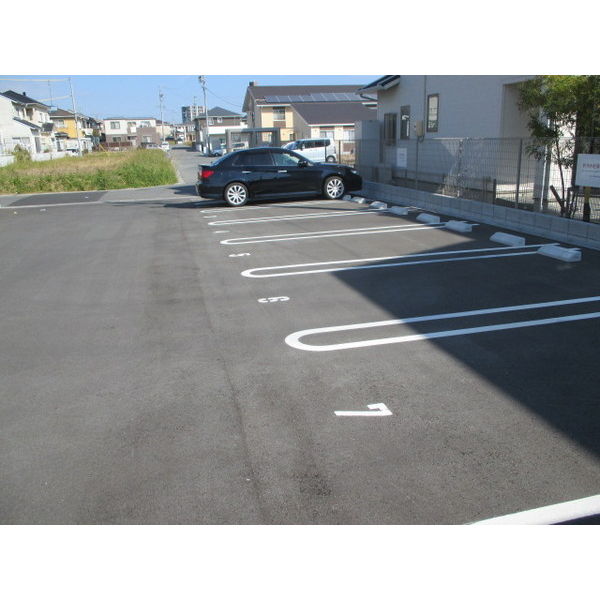 3/7 駐車場