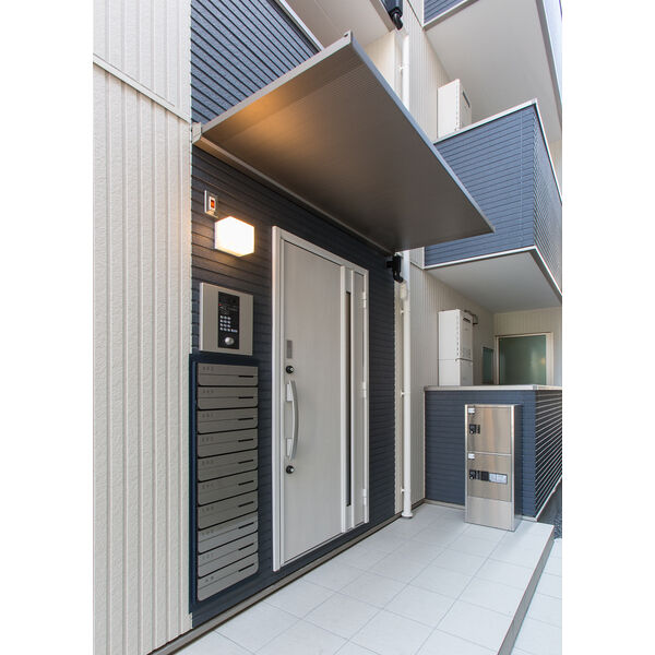 3/3 エントランス