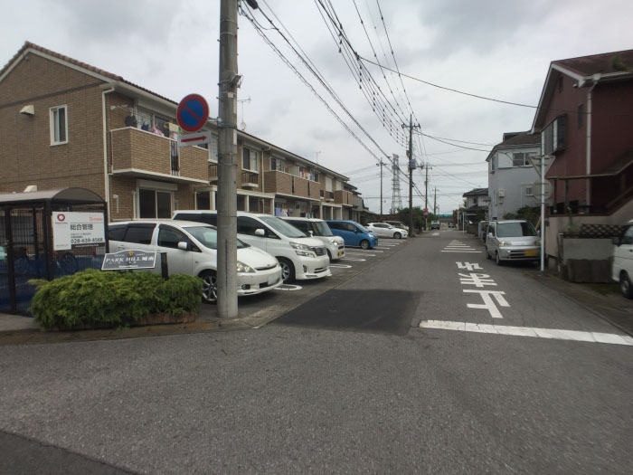 18/25 駐車場