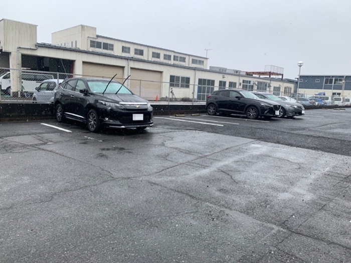 20/28 駐車場