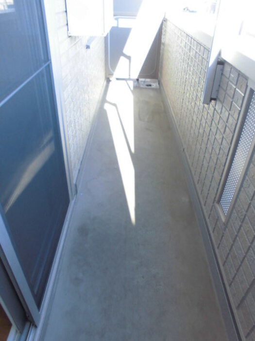 16/20 バルコニー