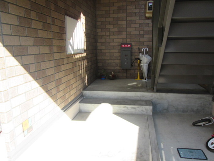 15/26 エントランス