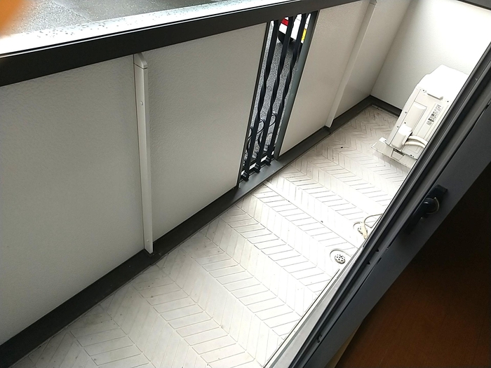 17/20 バルコニー