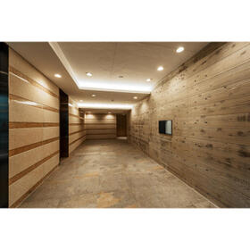 14/16 エントランス