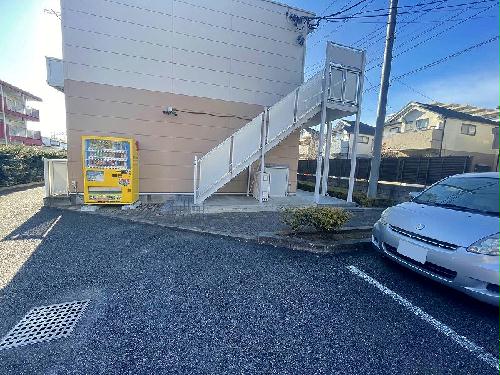 13/14 エントランス