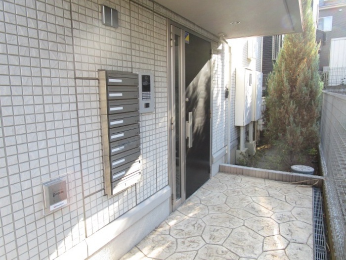 17/20 エントランス