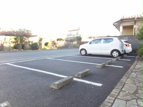 14/21 駐車場