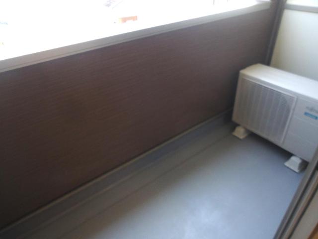 19/23 バルコニー