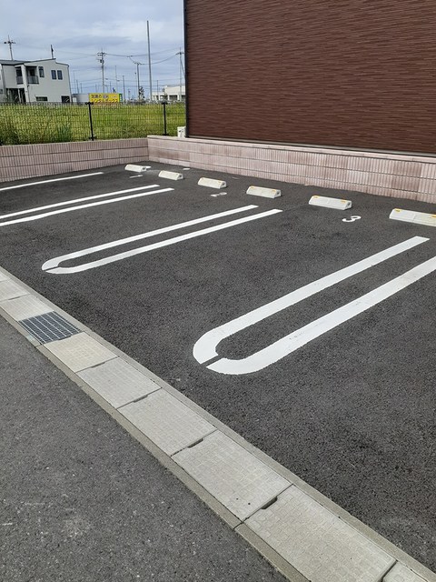 14/20 駐車場