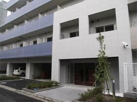 15/20 エントランス