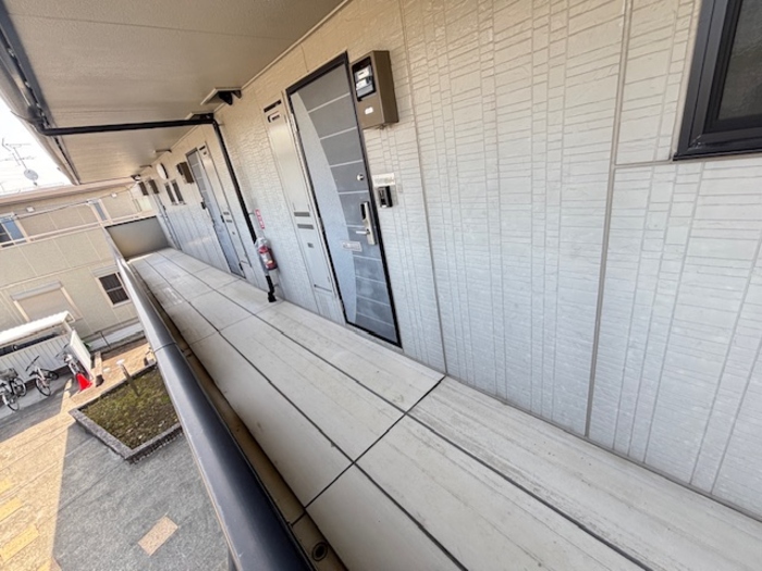 19/21 エントランス