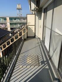 14/23 バルコニー