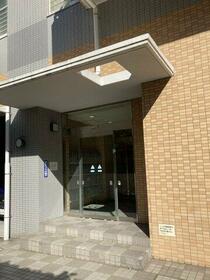 15/20 エントランス