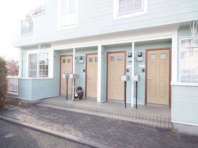 24/30 エントランス