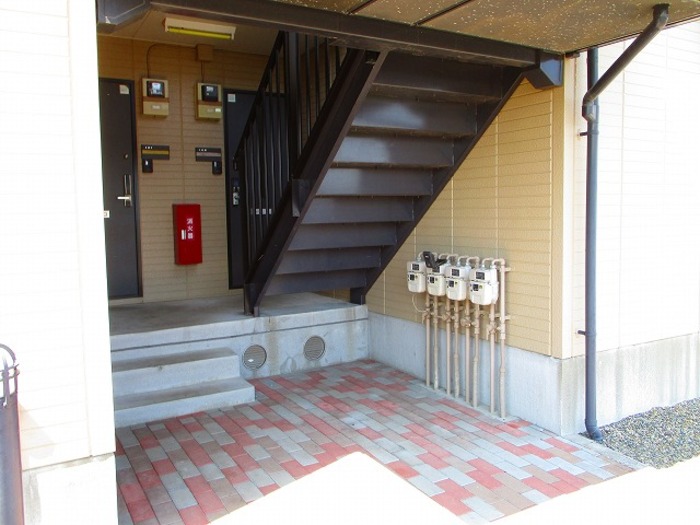 17/18 エントランス